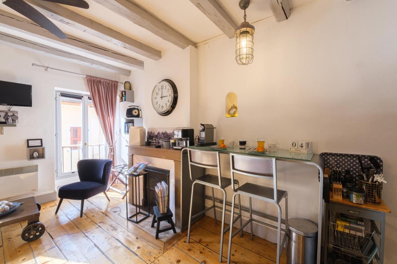 Au Grey D'Annecy, Studio Cosy Au Coeur De La Ville Kültér fotó