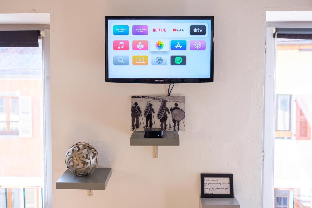 Au Grey D'Annecy, Studio Cosy Au Coeur De La Ville Kültér fotó