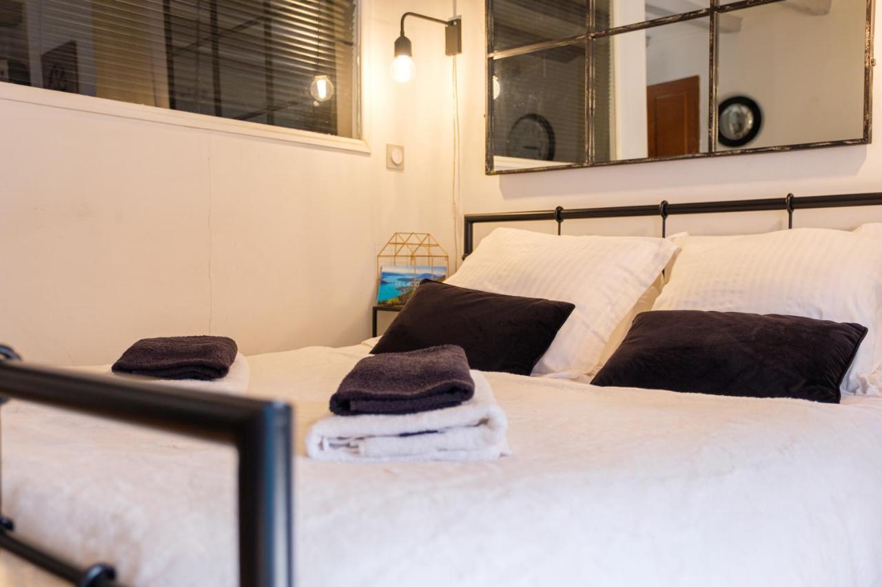 Au Grey D'Annecy, Studio Cosy Au Coeur De La Ville Kültér fotó
